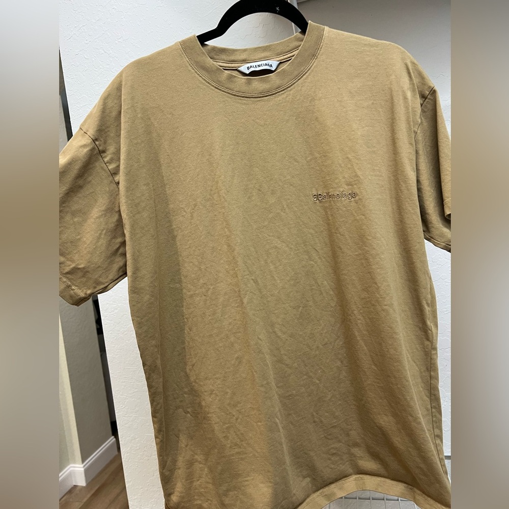 Balenciaga tan T shirt size medium